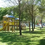 Mobilehome In Grado 53452 Kompleks wypoczynkowy Belvedere (Friuli Venezia Giulia)